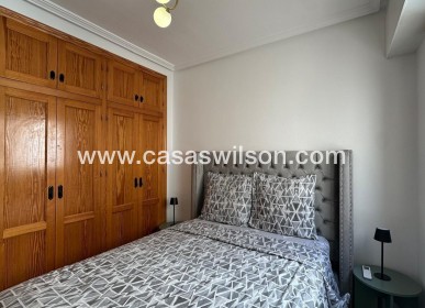 Venta - Apartamento - Torrevieja - Centro