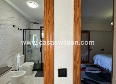 Venta - Apartamento - Torrevieja - Centro