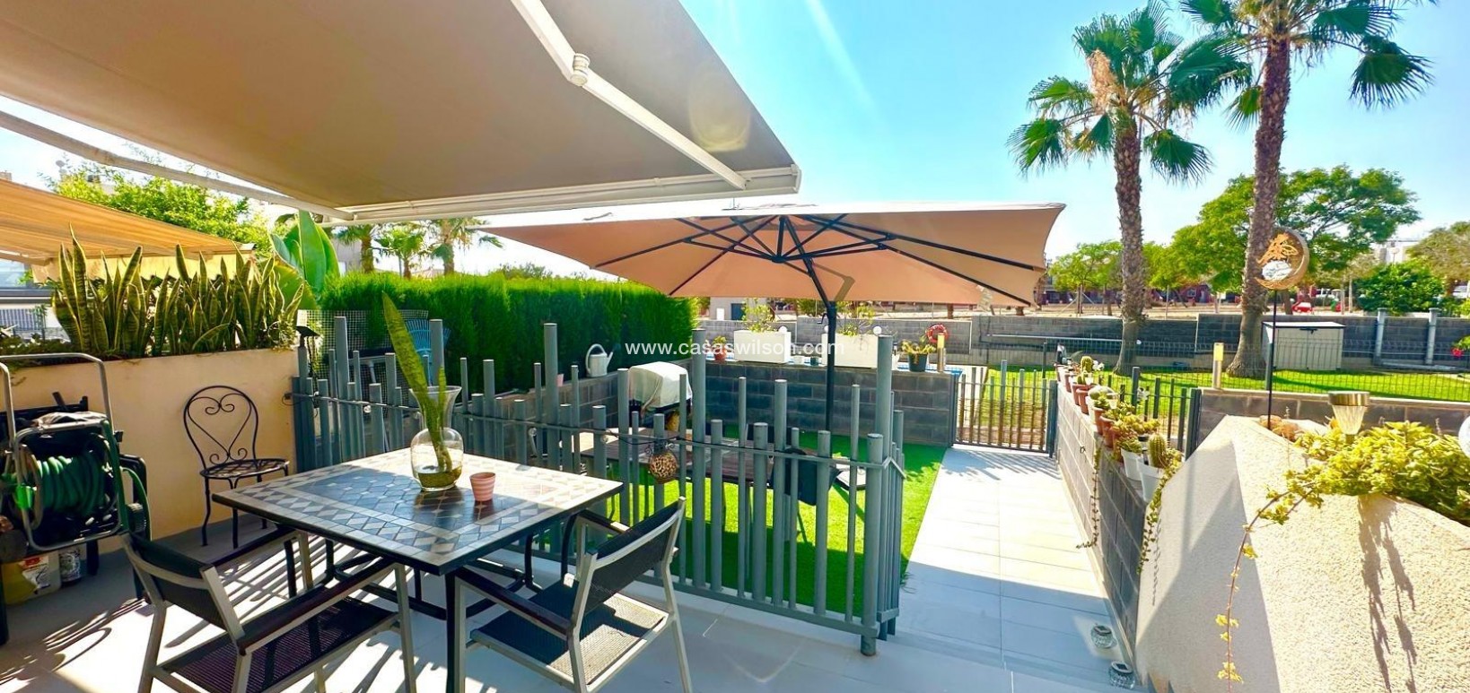 Sale - Townhouse - Torrevieja - Aguas Nuevas