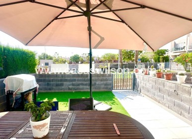 Sale - Townhouse - Torrevieja - Aguas Nuevas