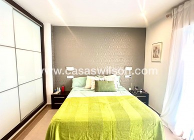 Sale - Townhouse - Torrevieja - Aguas Nuevas