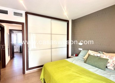 Sale - Townhouse - Torrevieja - Aguas Nuevas