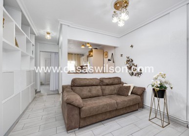 Sale - Townhouse - Torrevieja - Calas blanca