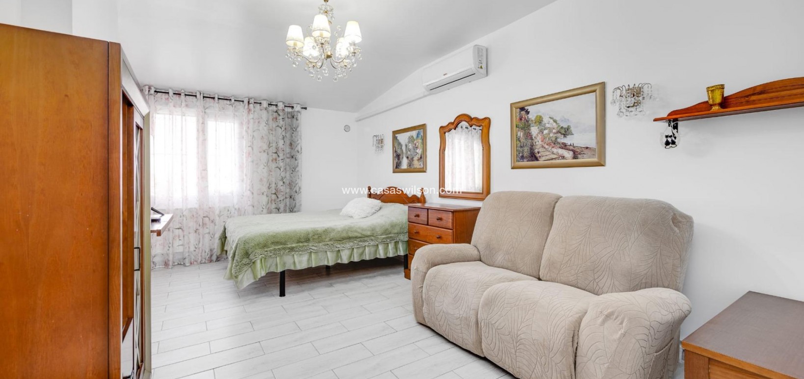 Sale - Townhouse - Torrevieja - Calas blanca