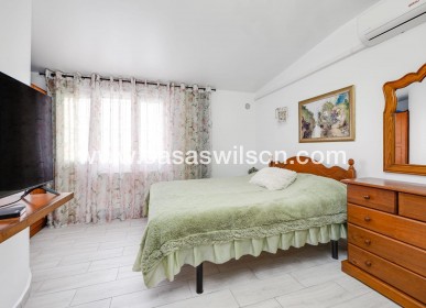 Sale - Townhouse - Torrevieja - Calas blanca