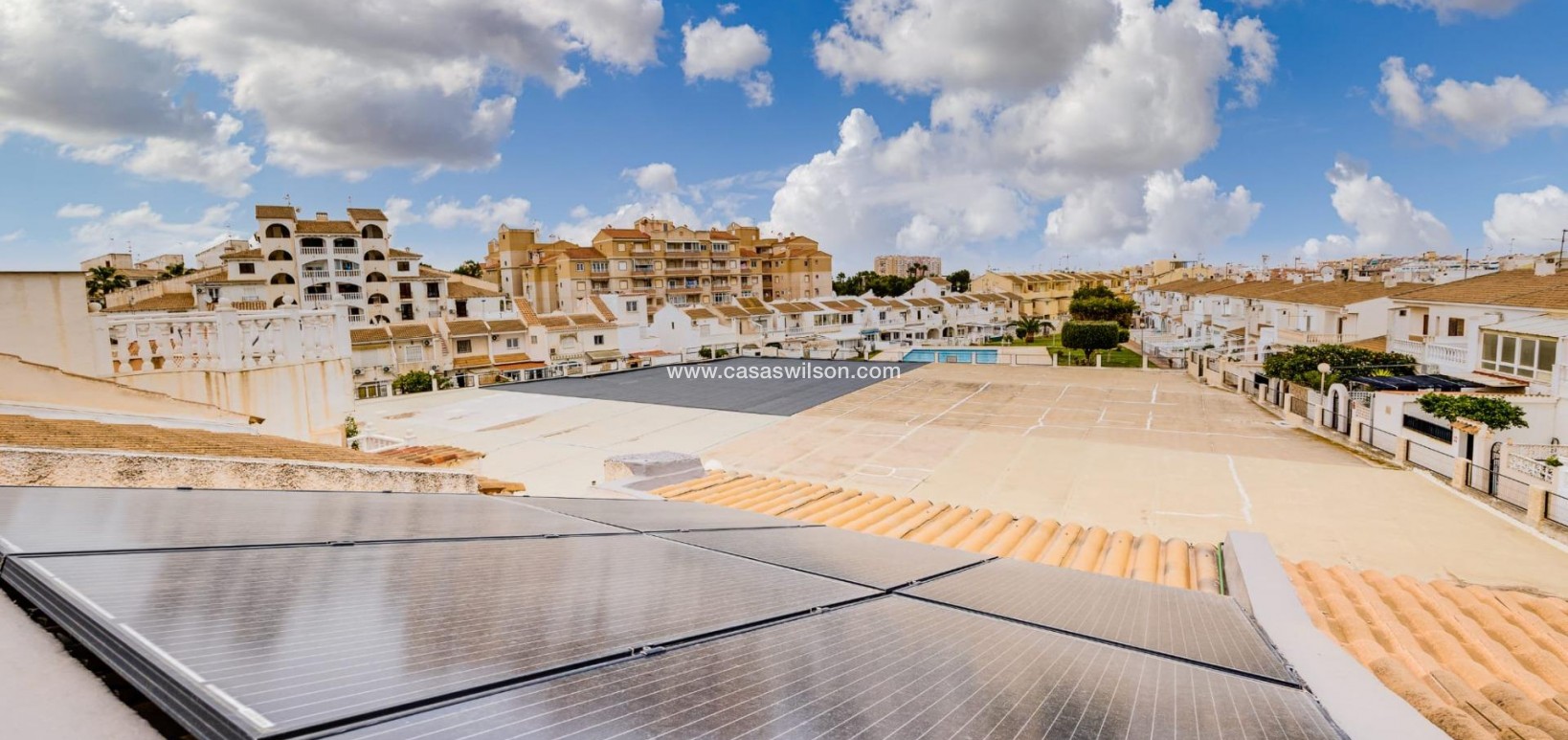 Sale - Townhouse - Torrevieja - Calas blanca