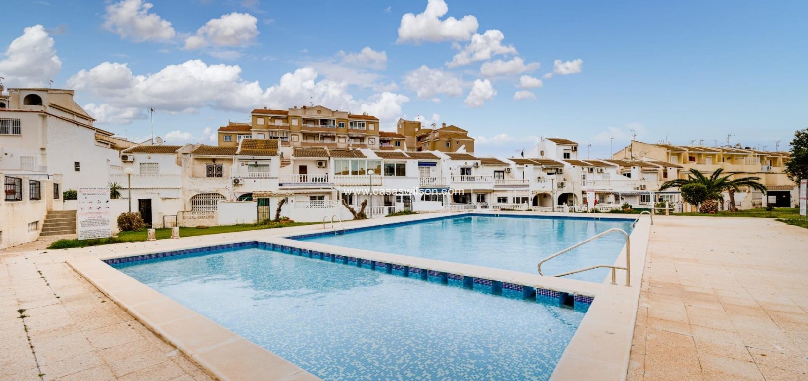 Sale - Townhouse - Torrevieja - Calas blanca