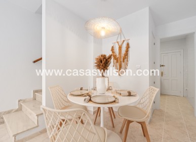 Sale - Townhouse - La Florida - Inland