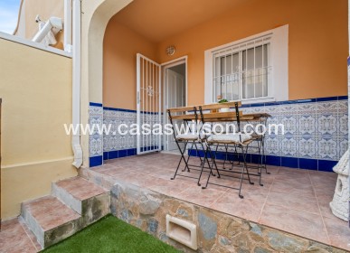 Sale - Townhouse - La Florida - Inland