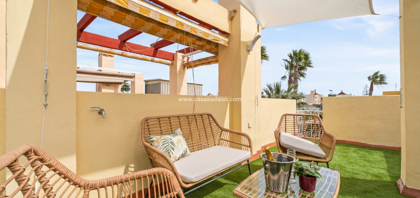 Sale - Townhouse - La Florida - Inland