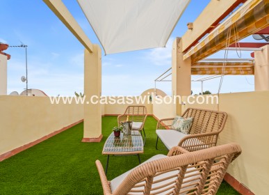 Sale - Townhouse - La Florida - Inland