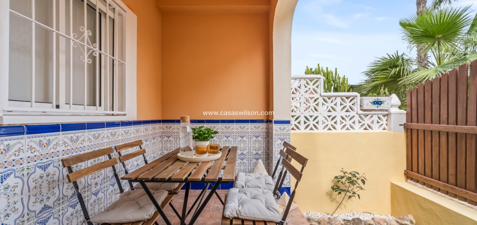 Sale - Townhouse - La Florida - Inland