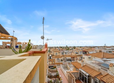 Sale - Townhouse - La Florida - Inland