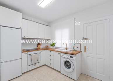 Sale - Townhouse - La Florida - Inland