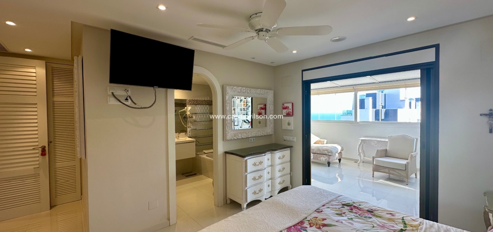 Sale - Apartment - Guardamar del Segura - Marjal Beach