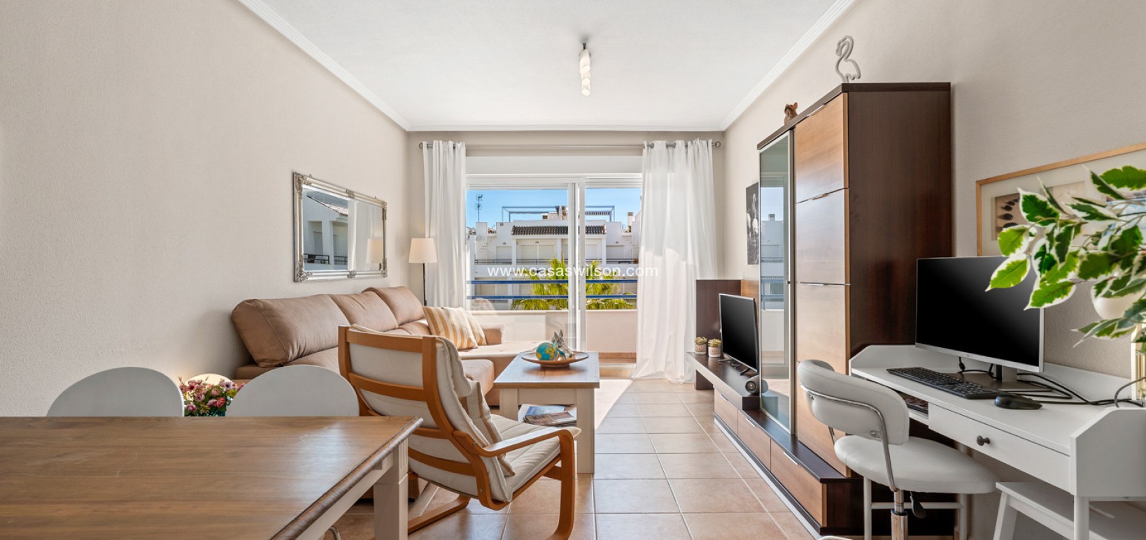 Sale - Apartment - Torrevieja - Costa Blanca