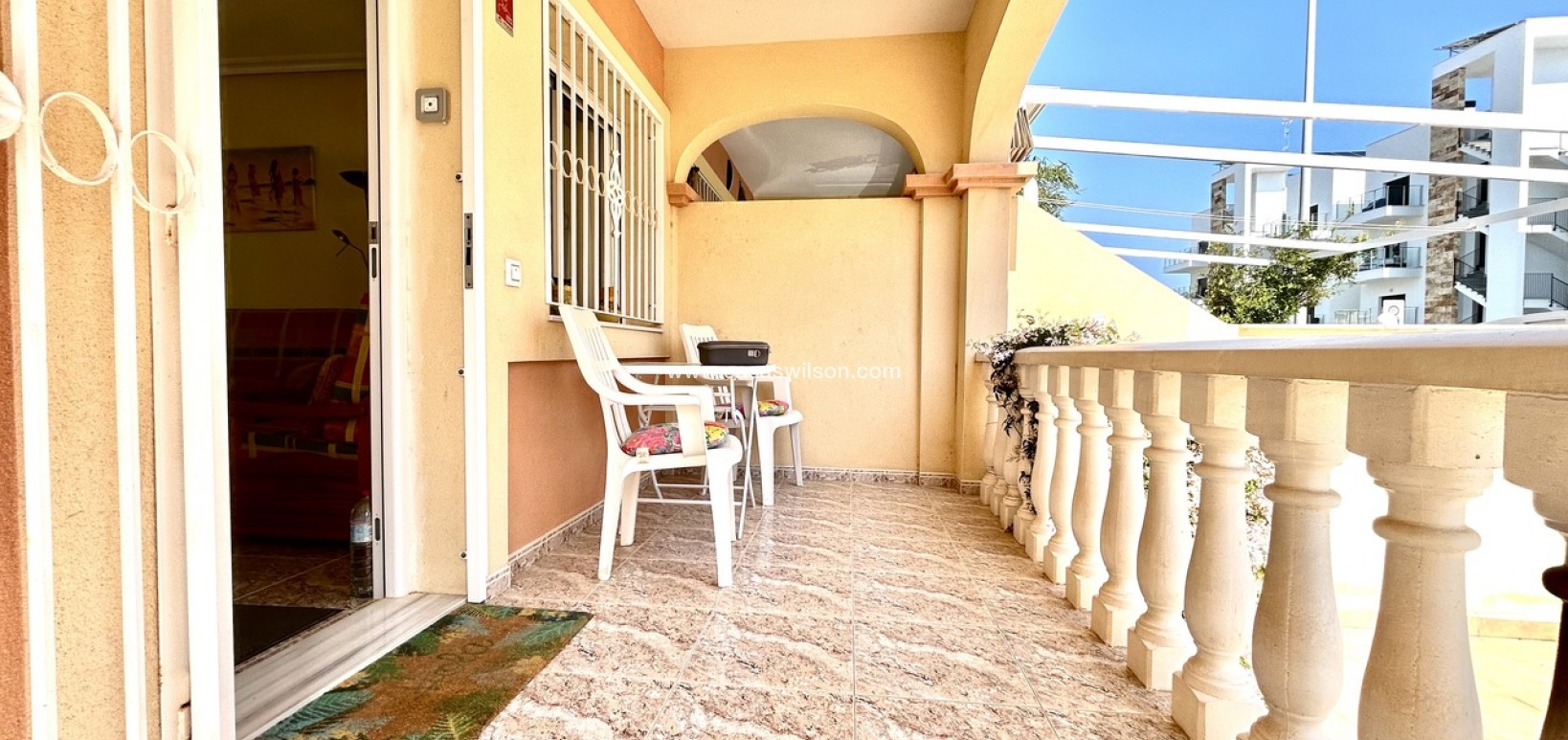 Sale - Townhouse - La Zenia - Costa Blanca