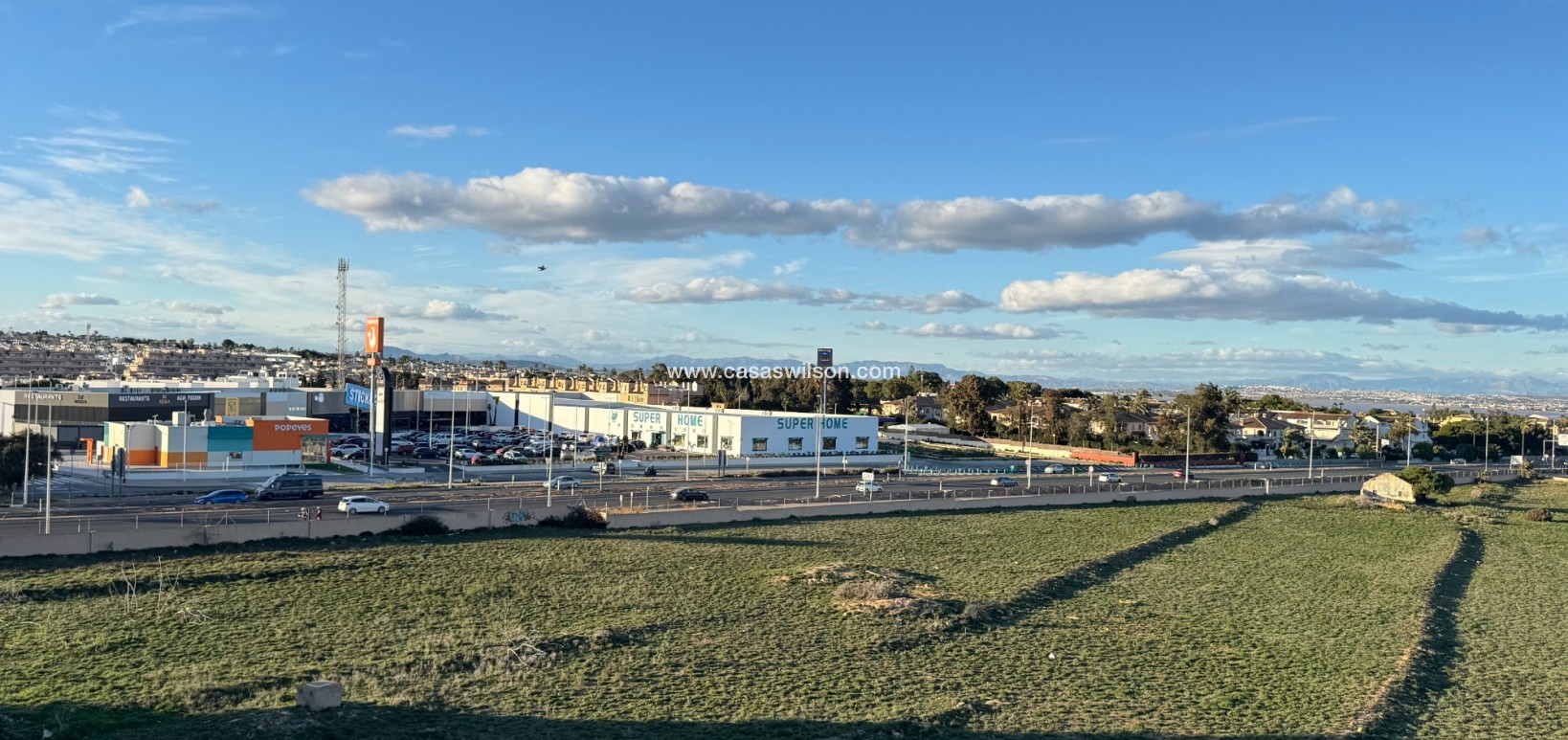 Sale - Apartment - Torrevieja - Costa Blanca