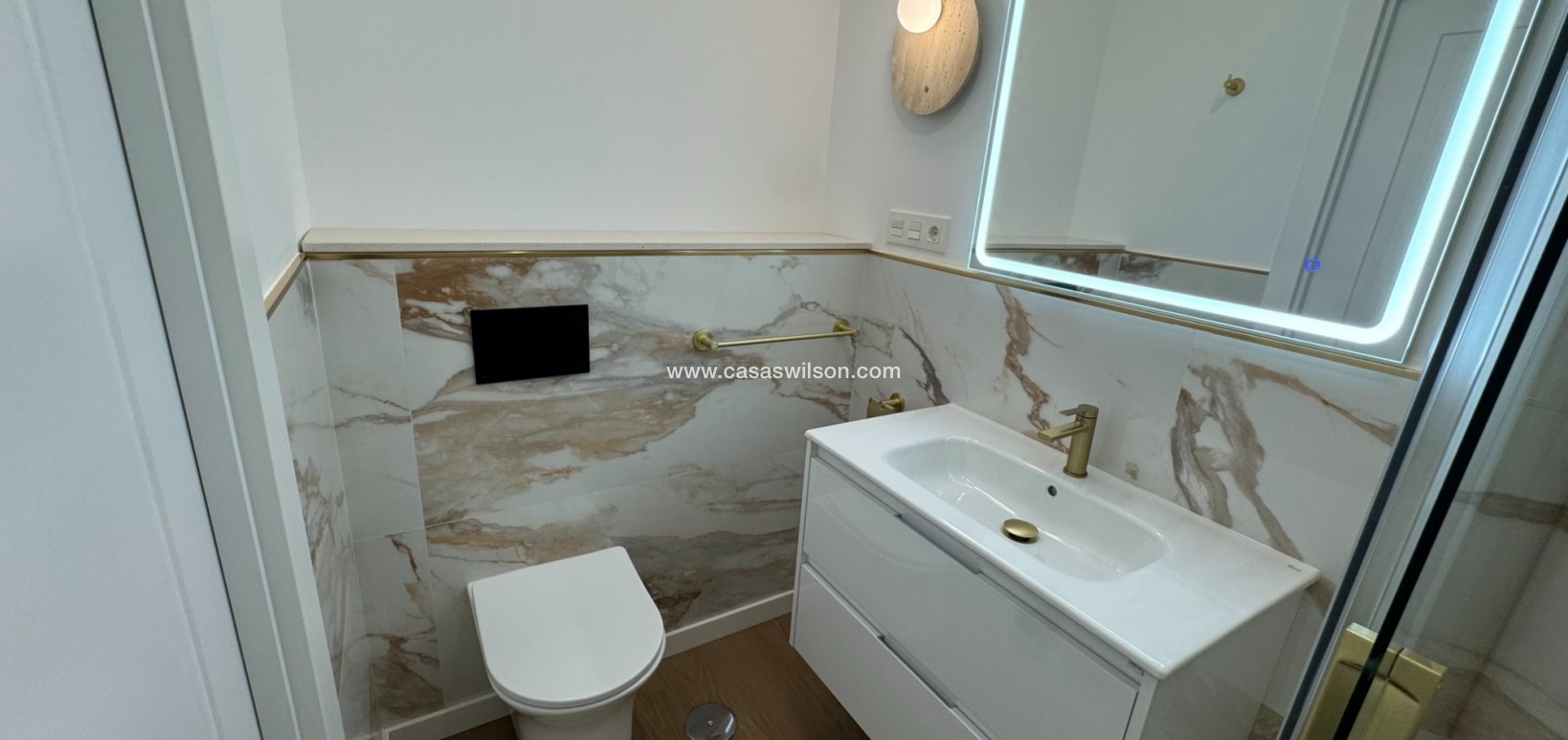 Sale - Apartment - Torrevieja - Costa Blanca