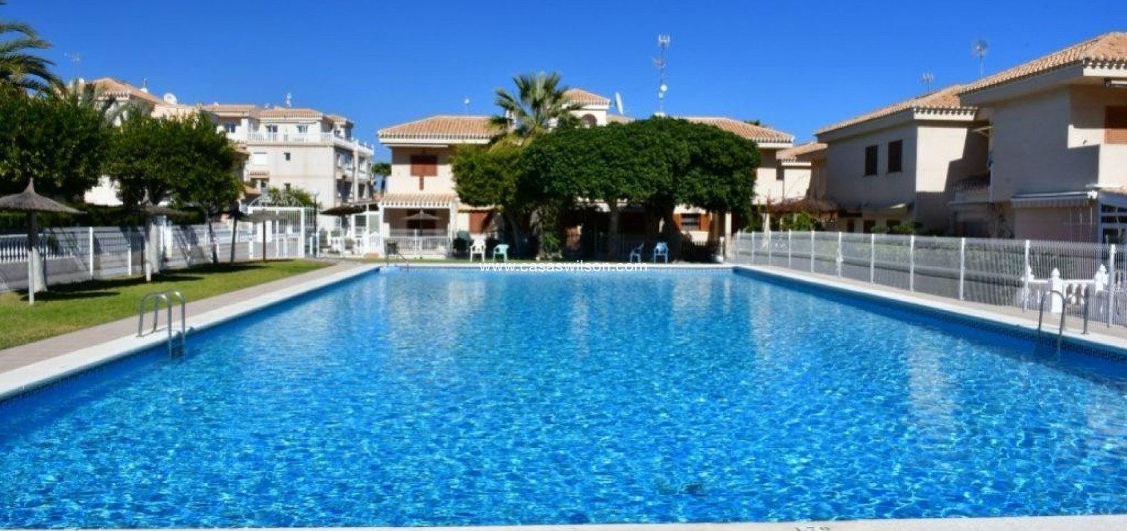 Sale - Townhouse - Orihuela Costa - Playa Flamenca