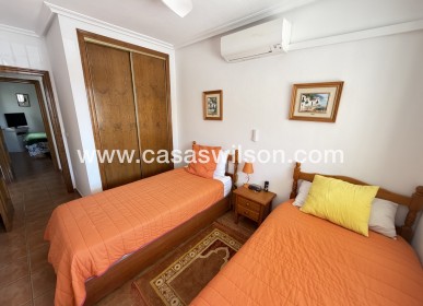 Sale - Bungalow - La Zenia