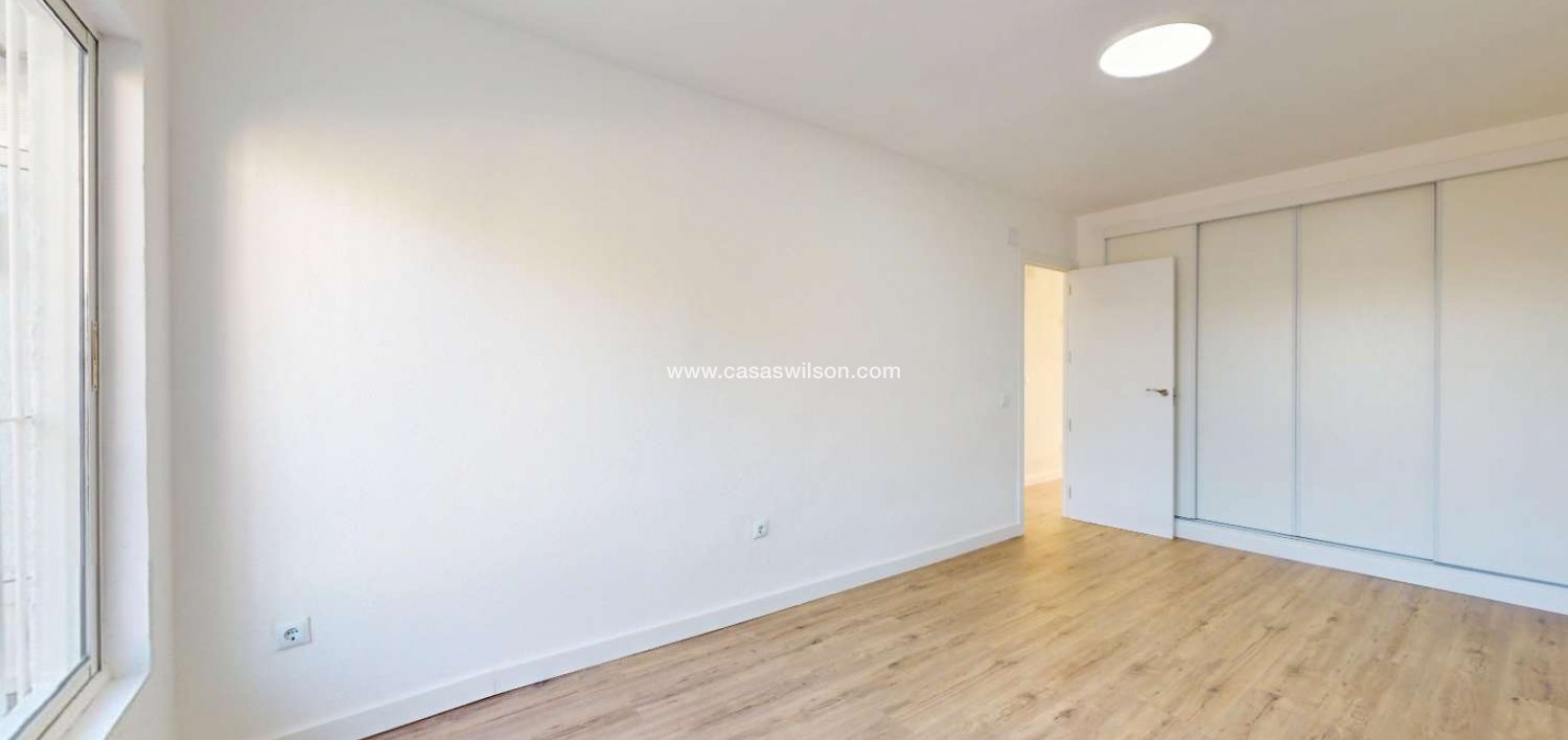 Sale - Bungalow - Orihuela - Inland