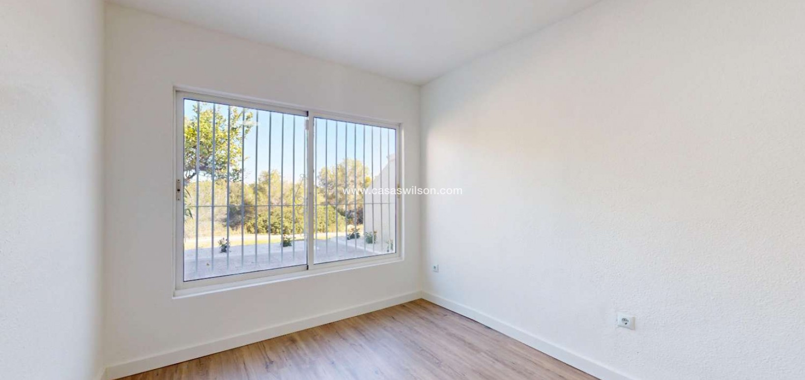 Sale - Bungalow - Orihuela - Inland