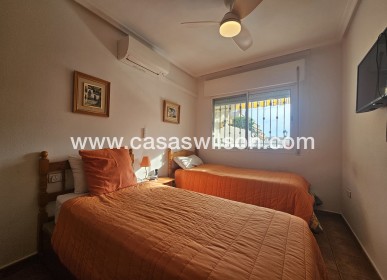 Sale - Villa - La Zenia - Costa Blanca