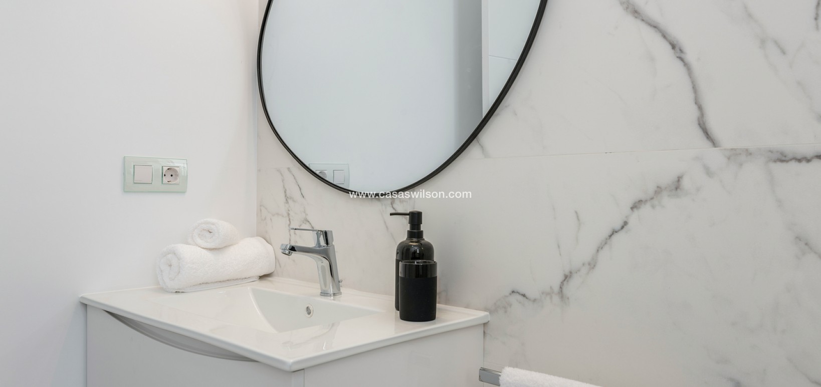 Sale - Apartment - San Miguel de Salinas - Inland