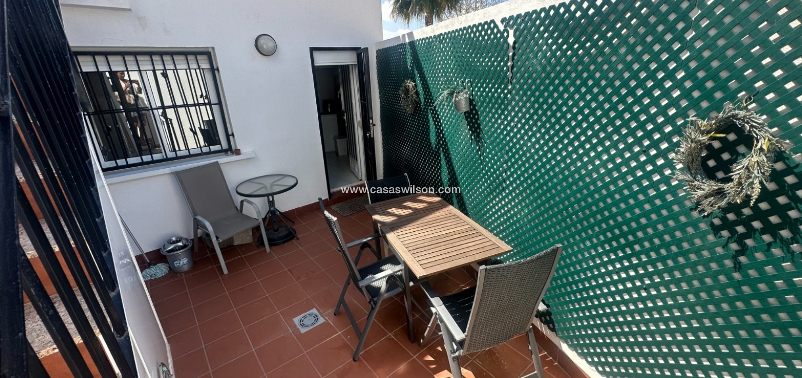 Sale - Bungalow - Torrevieja - Aguas Nuevas