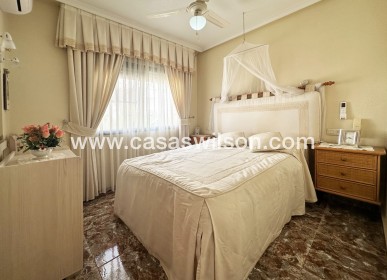 Sale - Townhouse - Orihuela Costa - Costa Blanca