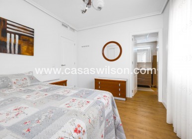 Venta - Apartamento - Torrevieja - Centro