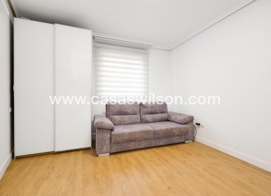 Venta - Apartamento - Torrevieja - Centro
