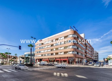 Venta - Apartamento - Torrevieja - Centro