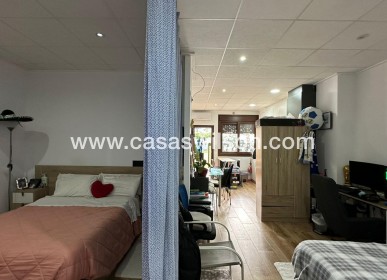 Sale - Appartement - Torrevieja - Sector 25