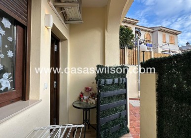 Sale - Appartement - Torrevieja - Sector 25