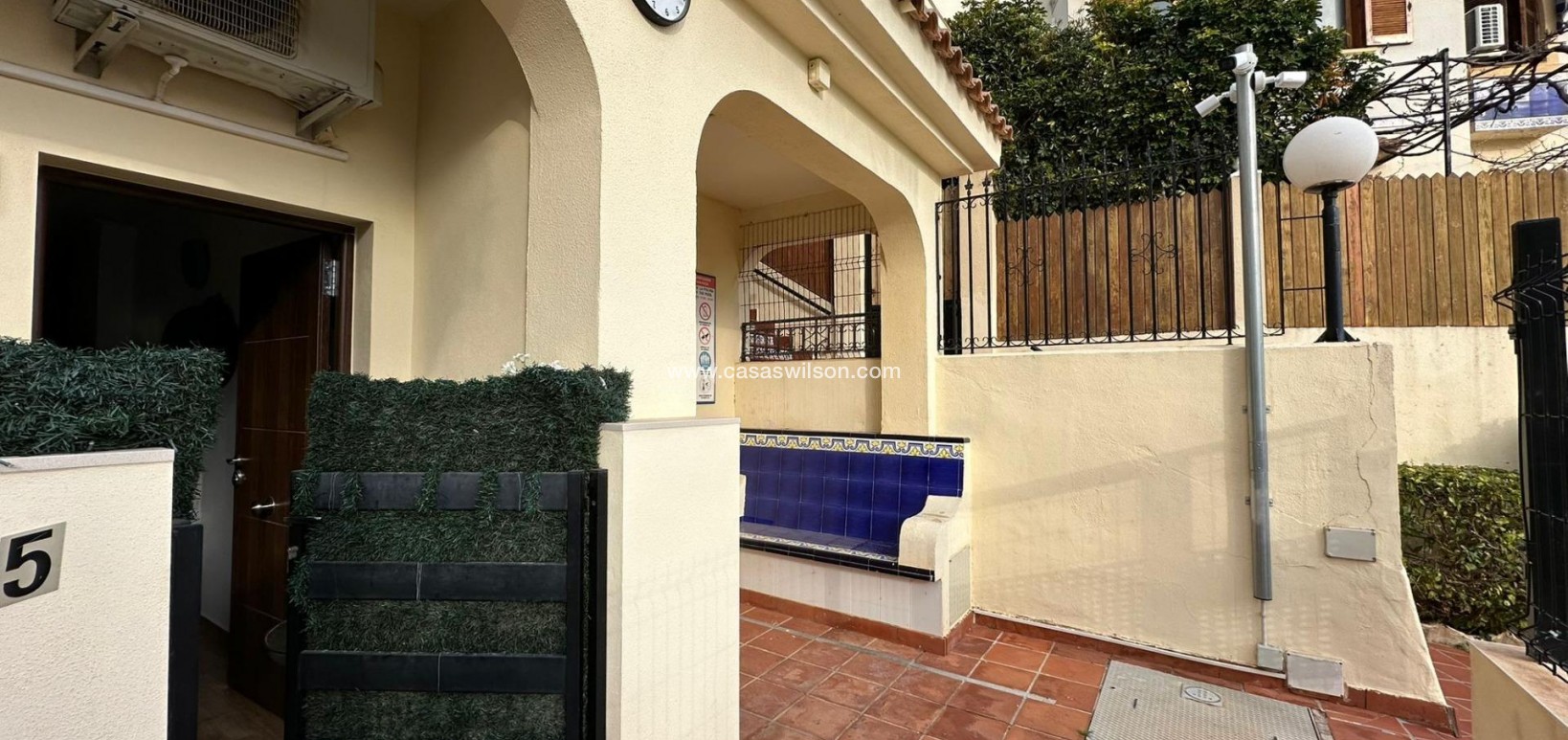 Sale - Appartement - Torrevieja - Sector 25