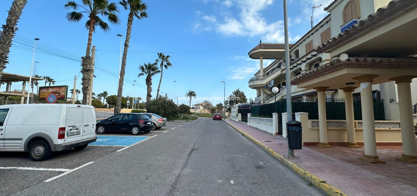 Sale - Appartement - Torrevieja - Sector 25
