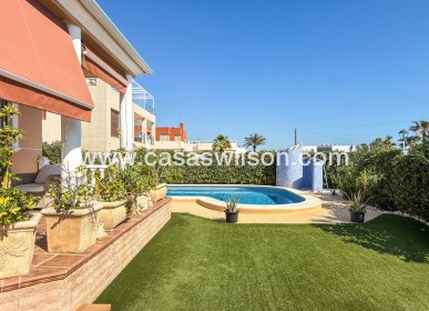 Venta - Chalet - Torrevieja - Torrelamata - La Mata