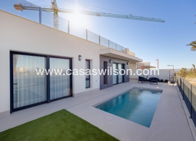 Nueva construcción  - Chalet - Torrevieja - Sector 25