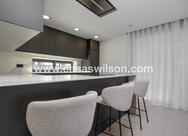 Nueva construcción  - Chalet - Torrevieja - Sector 25