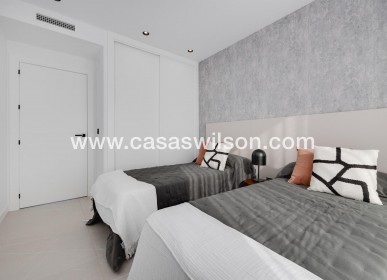 Nueva construcción  - Chalet - Torrevieja - Sector 25