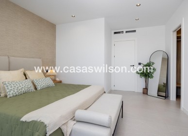 Nueva construcción  - Chalet - Torrevieja - Sector 25