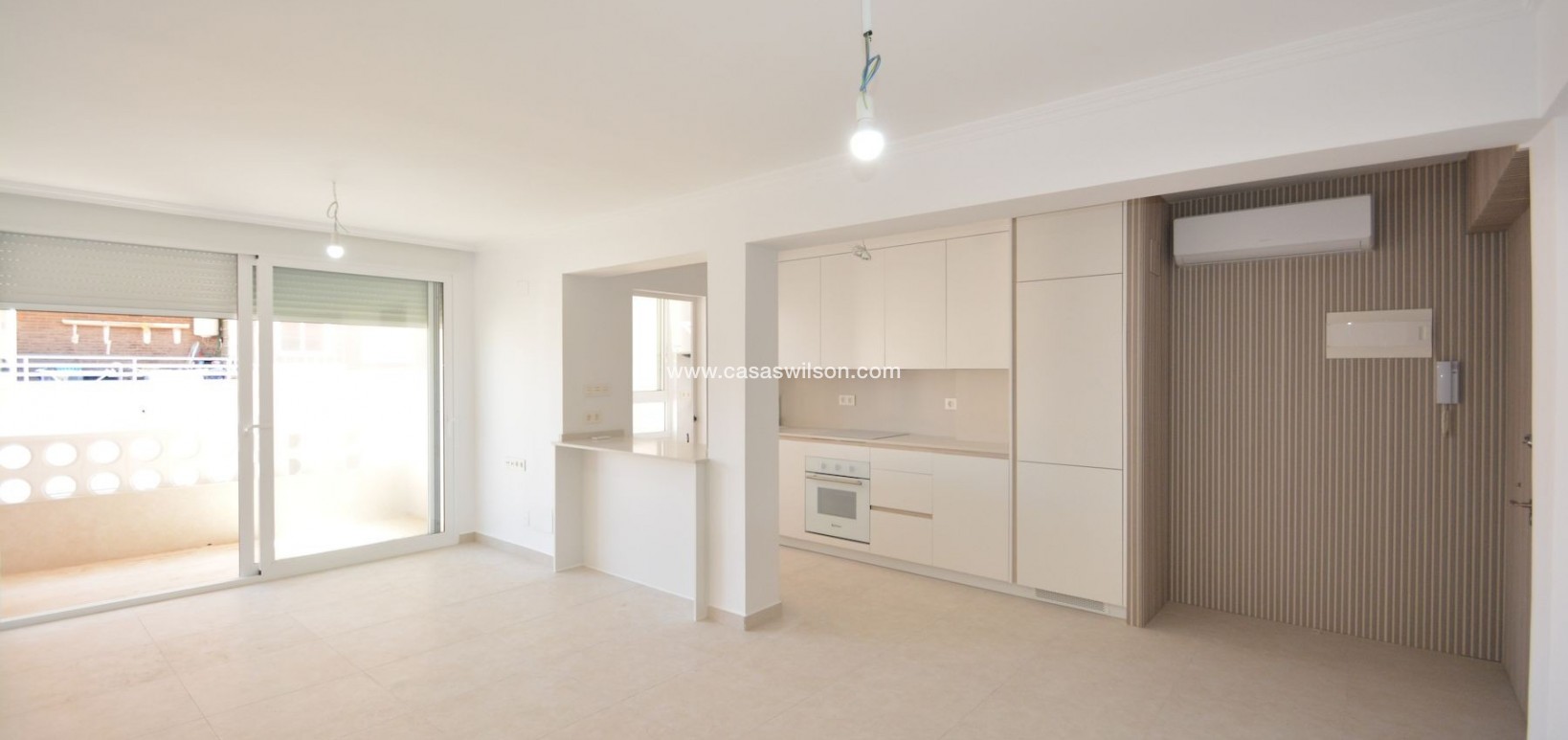 Sale - Apartment - Torrevieja - Costa Blanca