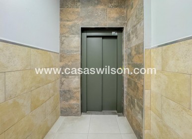 Venta - Apartamento - Torrevieja - La Mata pueblo