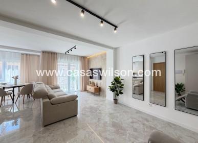 Sale - Apartment - Torrevieja - Estacion De Autobuses