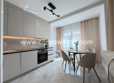 Sale - Apartment - Torrevieja - Estacion De Autobuses