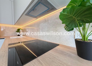 Sale - Apartment - Torrevieja - Estacion De Autobuses