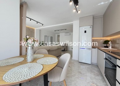 Sale - Apartment - Torrevieja - Estacion De Autobuses