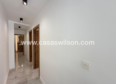 Sale - Apartment - Torrevieja - Estacion De Autobuses